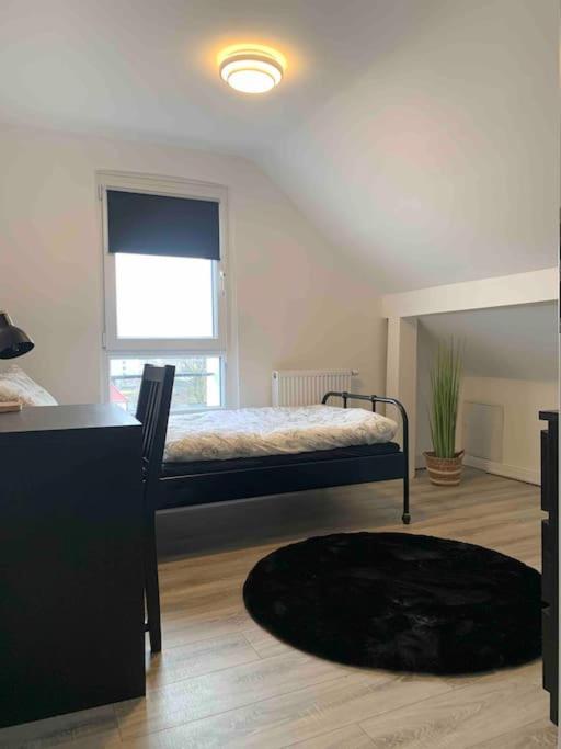5Minuten Von Der City Entfernte Wohnung Mit Parkpl Bielefeld Exteriör bild